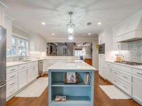 3928  Stonehenge Road , Fort Worth Texas 76109