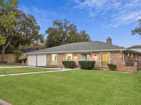 1720  Acorn Lane , Hurst Texas 76054