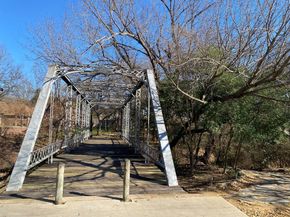 134  Main Place , Euless Texas 76040