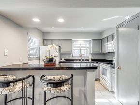 15221  Berry Trail  405, Dallas Texas 75248