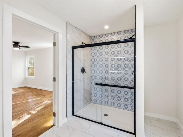 801  Woodleigh Drive , McKinney Texas 75069