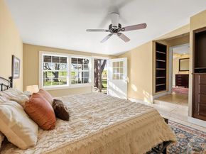 817  Edgefield Road , Fort Worth Texas 76107