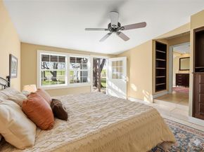 817  Edgefield Road , Fort Worth Texas 76107