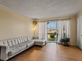 7910  Northaven Road  B, Dallas Texas 75230