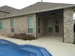 3448  Poinsettia Way , Irving Texas 75038