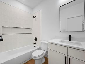 1573  Harris Court , Dallas Texas 75223