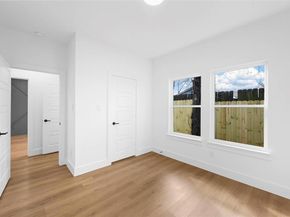 1573  Harris Court , Dallas Texas 75223