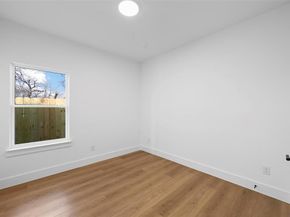 1573  Harris Court , Dallas Texas 75223