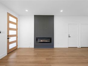 1573  Harris Court , Dallas Texas 75223