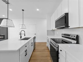 1573  Harris Court , Dallas Texas 75223