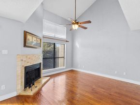 5840  Spring Valley Road  912, Dallas Texas 75254