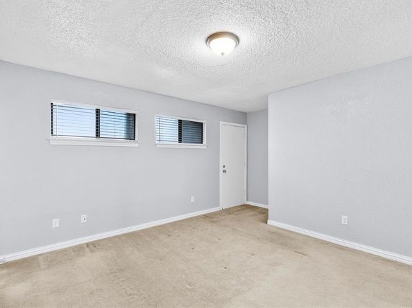 5840  Spring Valley Road  912, Dallas Texas 75254