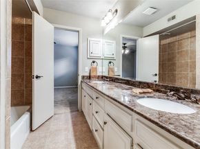 6911  Gateridge Drive , Dallas Texas 75254