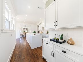 713  Ridgeway Street , Dallas Texas 75214