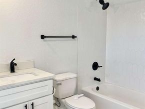 2158  Morning Glory Avenue , Fort Worth Texas 76111