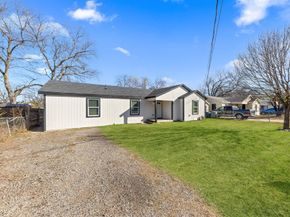 2970  Minoco Drive , Dallas Texas 75227