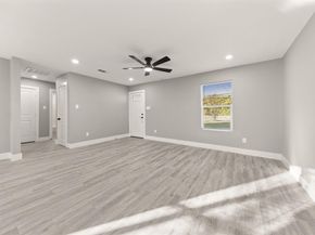 2970  Minoco Drive , Dallas Texas 75227