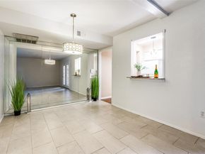 2805  Lineville Drive  108, Farmers Branch Texas 75234