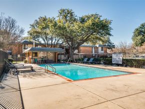 2805  Lineville Drive  108, Farmers Branch Texas 75234