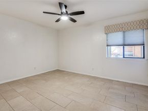 2805  Lineville Drive  108, Farmers Branch Texas 75234