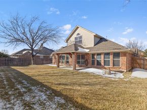 517  Acorn Court , Saginaw Texas 76179