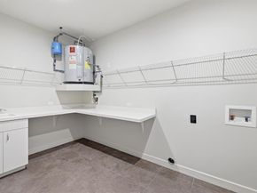 2600 W 7th Street  1827, Fort Worth Texas 76107