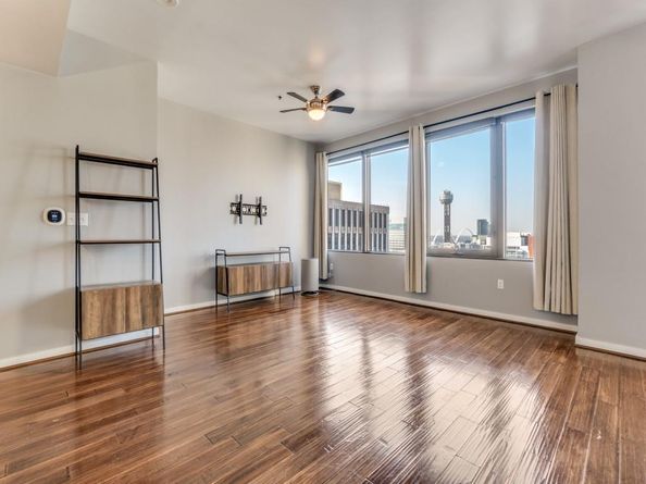 1200  Main Street  1506, Dallas Texas 75202
