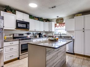 10523  Castlerock Drive , Dallas Texas 75217