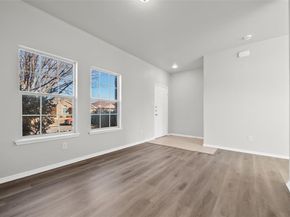 1612  Chivalry Lane , Fort Worth Texas 76140