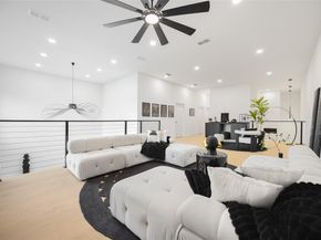 3343  Parvia Avenue , Dallas Texas 75212