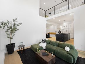 3343  Parvia Avenue , Dallas Texas 75212