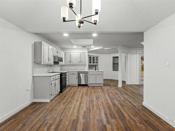 1503  Bellflower Drive , Carrollton Texas 75007