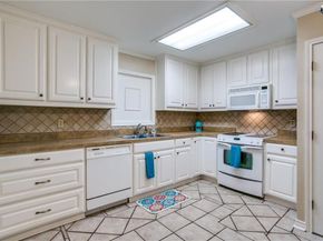 516  Clover Lane , Garland Texas 75043