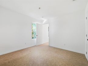 518  Red bud Lane , Cockrell Hill Texas 75211