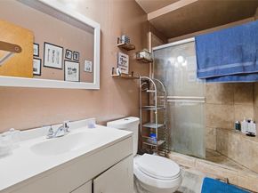 518  Red bud Lane , Cockrell Hill Texas 75211