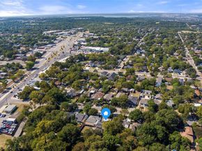 518  Red bud Lane , Cockrell Hill Texas 75211