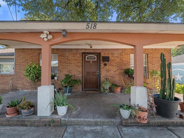 518  Red bud Lane , Cockrell Hill Texas 75211