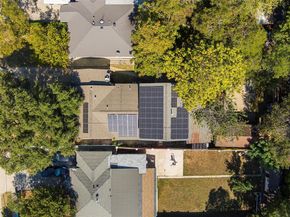 518  Red bud Lane , Cockrell Hill Texas 75211