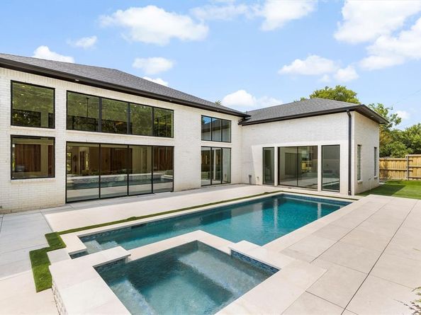 11314  Hillcrest Road , Dallas Texas 75230