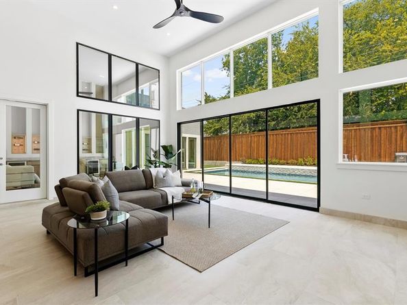 11314  Hillcrest Road , Dallas Texas 75230