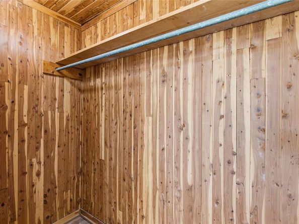 3229  Meadow Oaks Drive , Haltom City Texas 76117