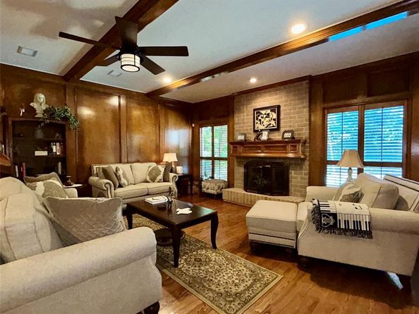 9547  Enstone Circle , Spring Texas 77379