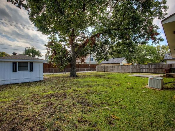 1610  17th Street , Plano Texas 75074