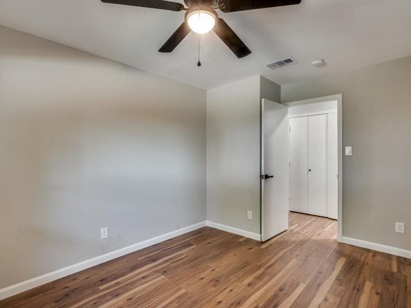 208  Wedgewood Lane , Cedar Hill Texas 75104