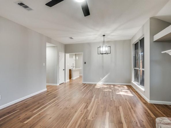 208  Wedgewood Lane , Cedar Hill Texas 75104