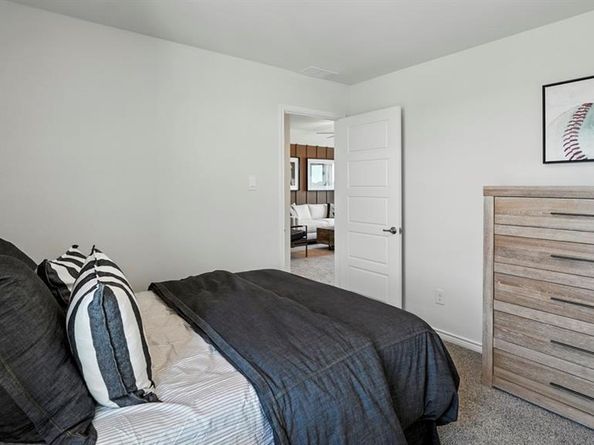 10424  Barron Drive , Aubrey Texas 76227