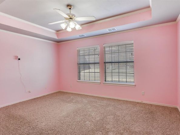 6607  Capitol Hill Drive , Arlington Texas 76017