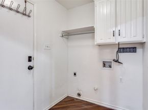 6607  Capitol Hill Drive , Arlington Texas 76017