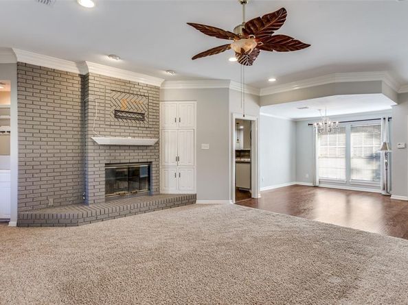 6607  Capitol Hill Drive , Arlington Texas 76017