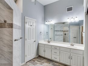 6607  Capitol Hill Drive , Arlington Texas 76017